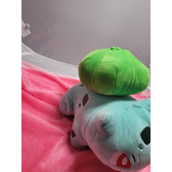 Pokemon BULBASAUR Plush 8” Winking Figure 2020 WCT Wicked Cool Toys - Picture 2 of 8